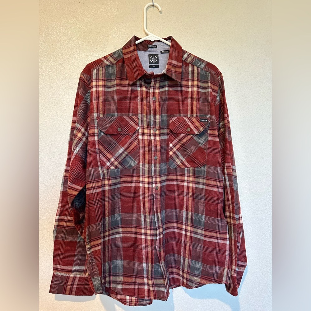Volcom flannel